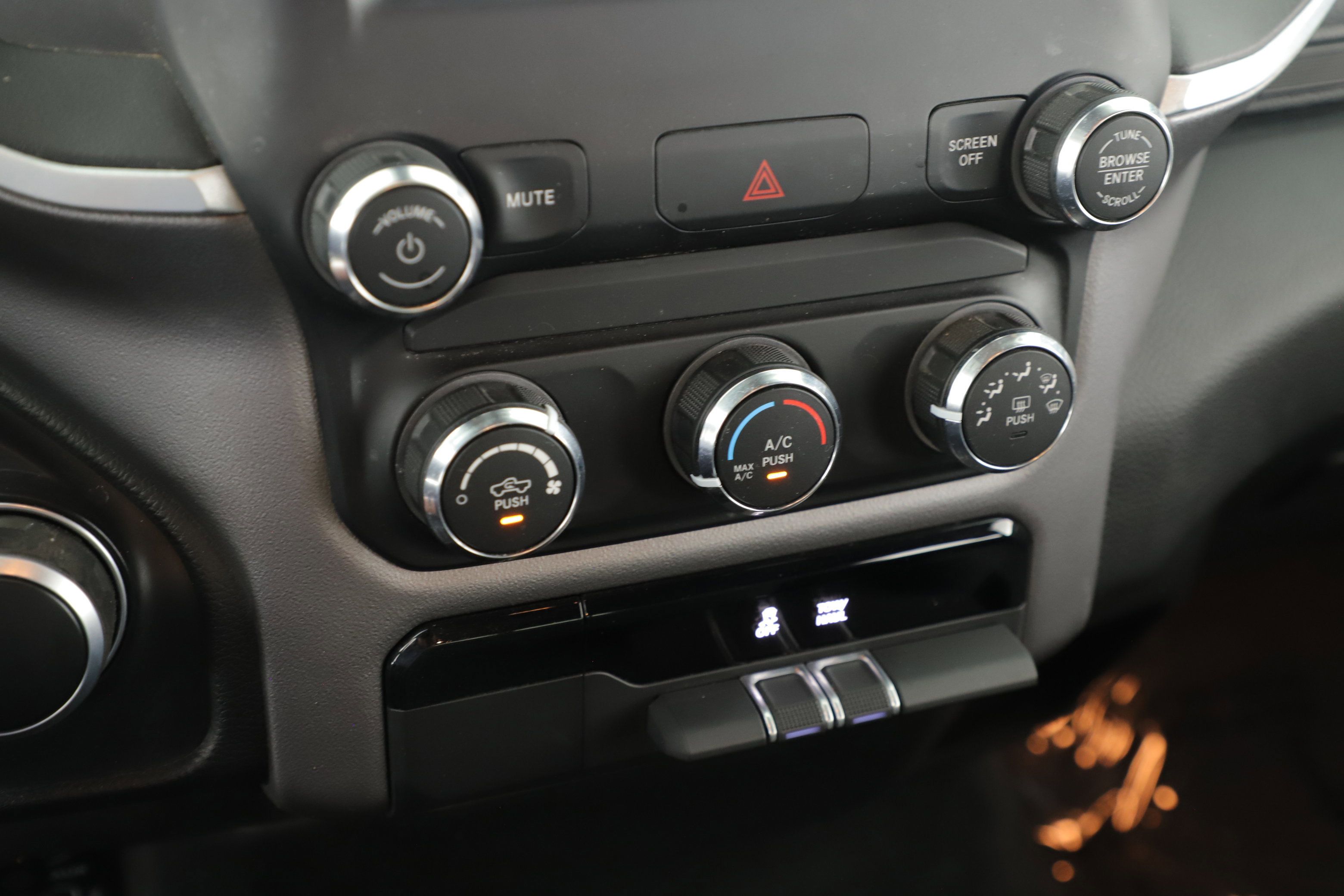 Used 2021 RAM 1500 Lone Star image 17