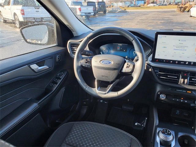 Certified 2023 Ford Escape Active w/ Tech Pack #2 image 9