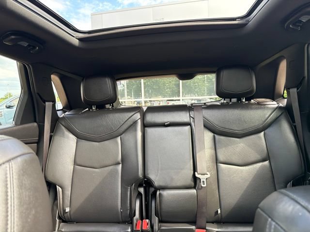 Used 2020 Cadillac XT5 Premium Luxury w/ LPO, Floor Liner Package AWD/4WD image 22