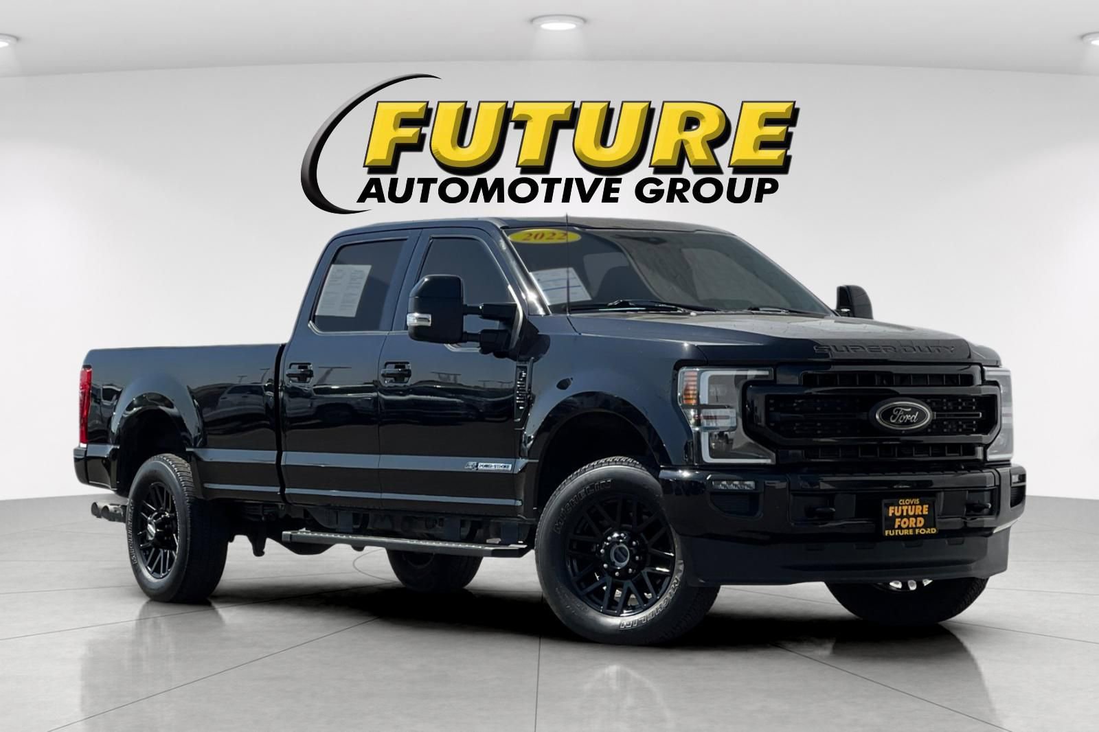 Certified 2022 Ford F250 Lariat w/ Black Appearance Package AWD/4WD image 1