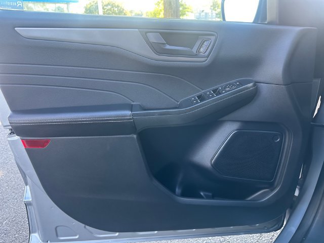 Certified 2023 Ford Escape Active AWD/4WD image 22