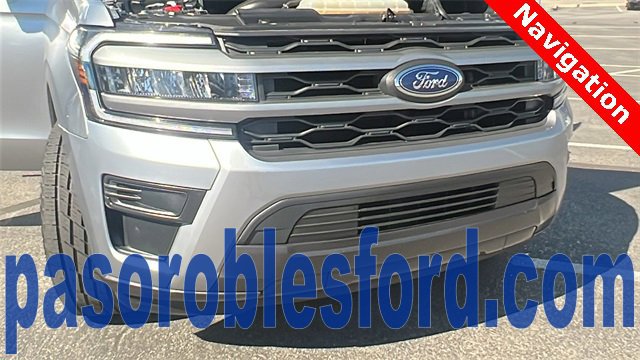 Certified 2024 Ford Expedition XLT image 11