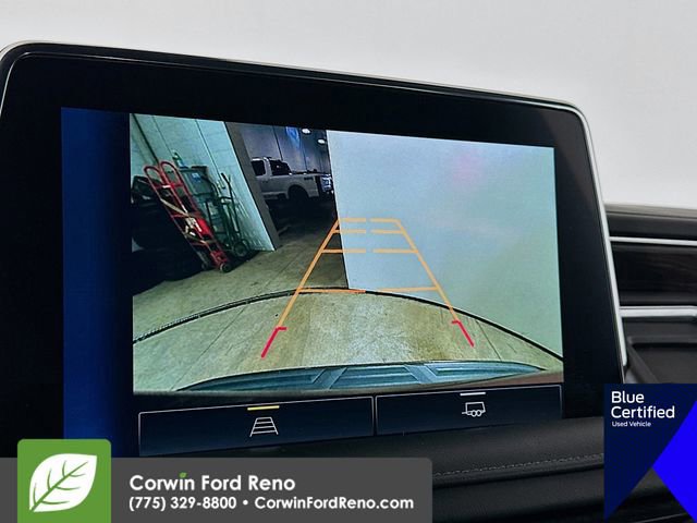 Used 2022 Chevrolet Suburban LT image 17