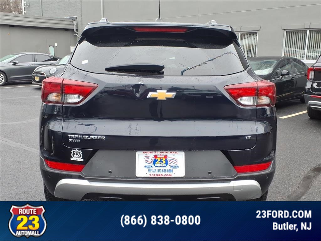 Used 2021 Chevrolet TrailBlazer LT w/ Convenience Package image 4