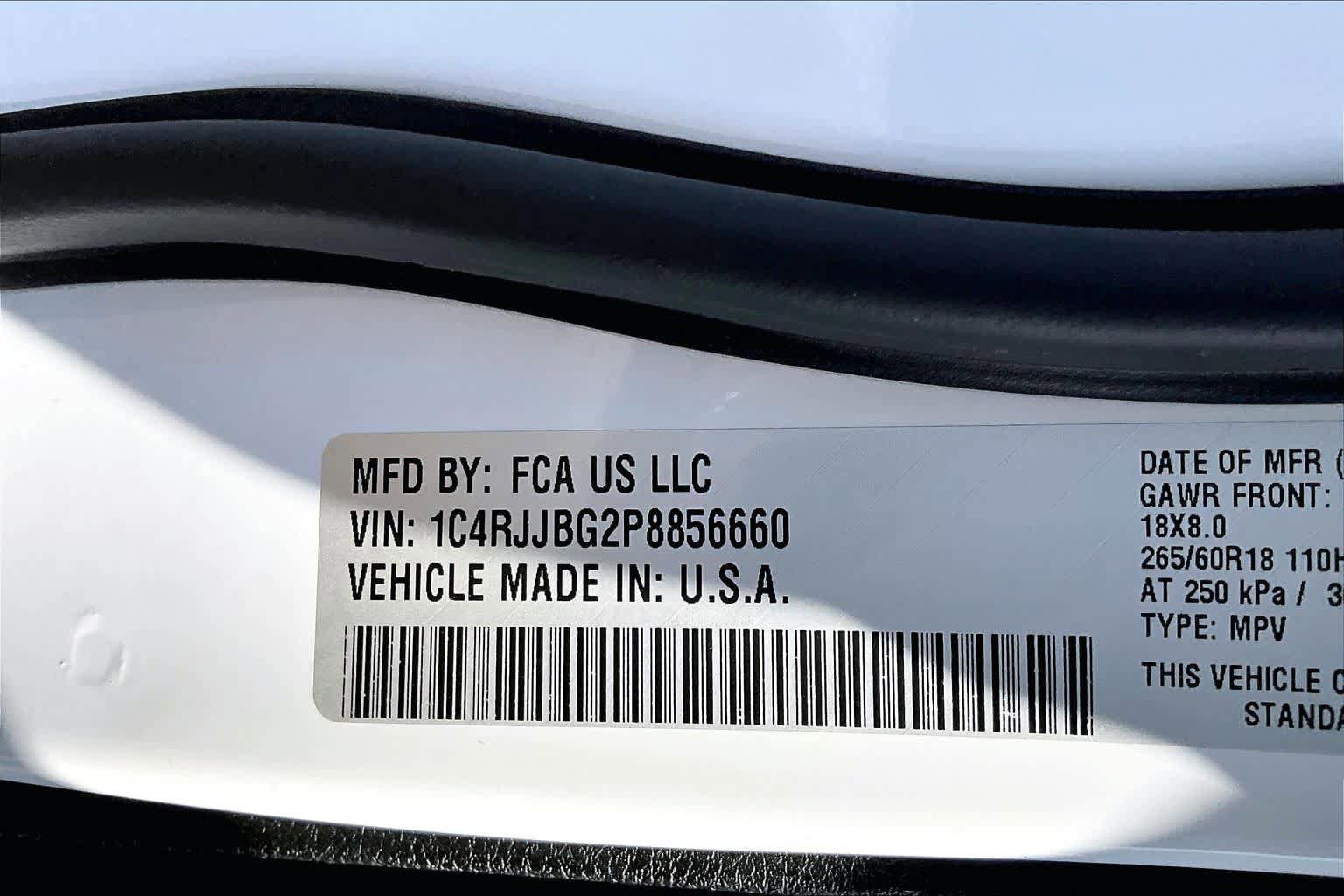 Used 2023 Jeep Grand Cherokee L Limited w/ Luxury Tech Group II RWD image 36