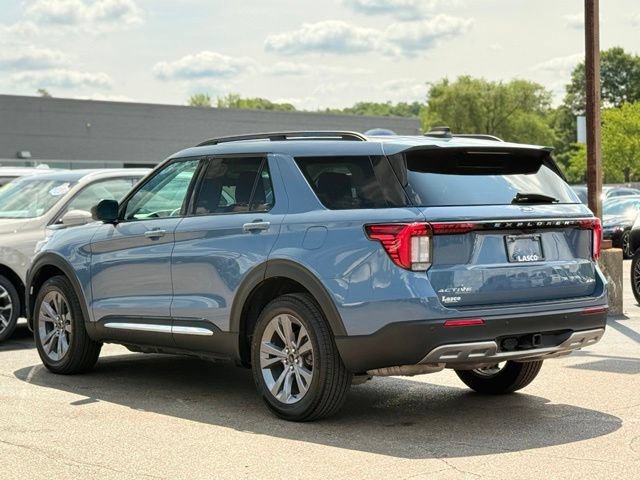 Certified 2025 Ford Explorer Active w/ Active Comfort Package AWD/4WD image 38