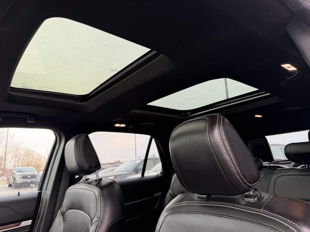 Certified 2018 Ford Explorer Limited image 5