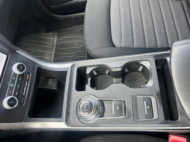 Certified 2021 Ford Edge SE FWD image 15