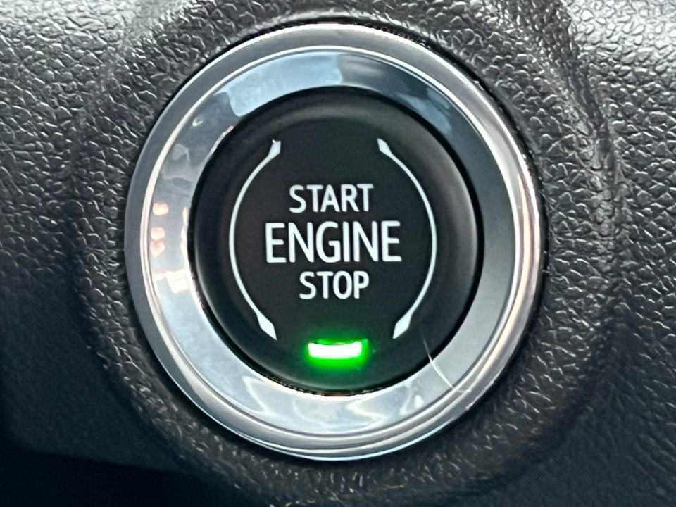 Used 2023 Chevrolet TrailBlazer ACTIV w/ Sun and Liftgate Package image 33