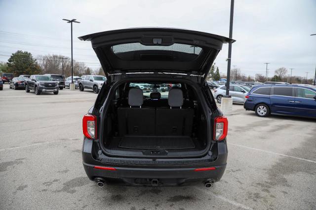 Certified 2022 Ford Explorer ST-Line w/ Class IV Trailer Tow Package image 16