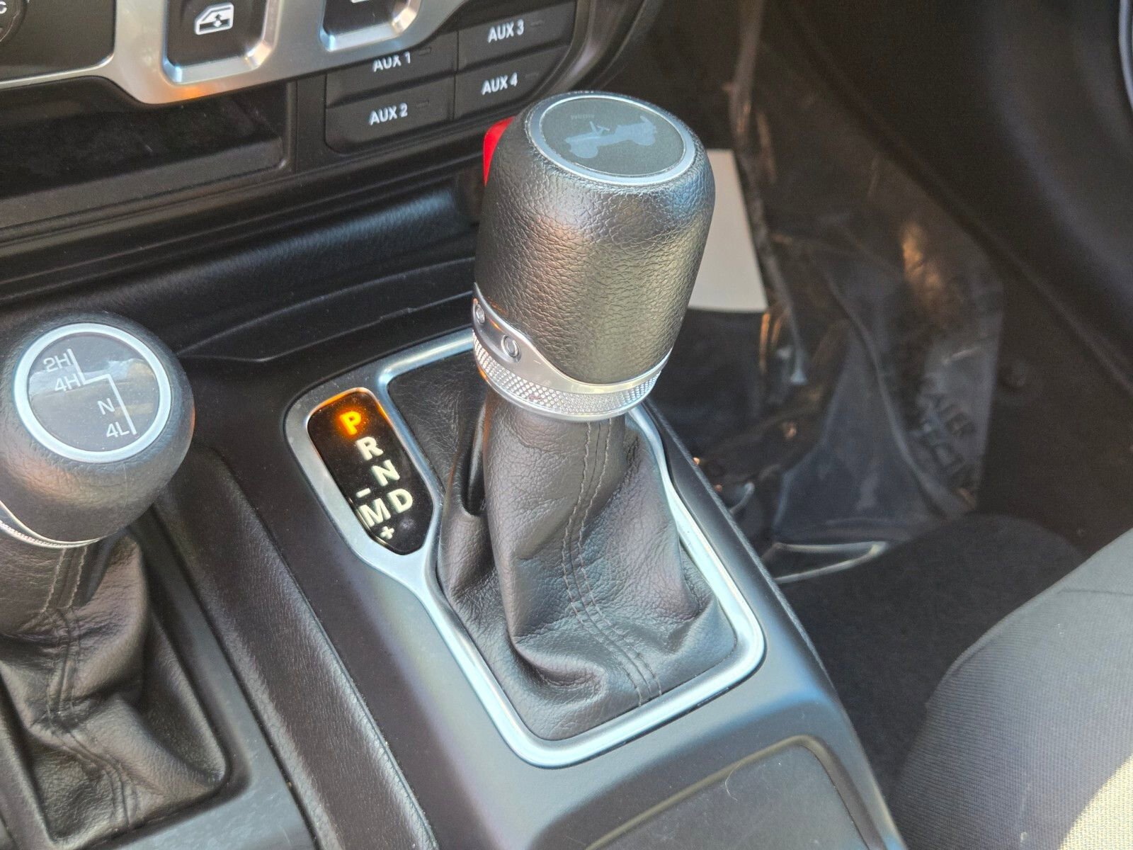 Used 2023 Jeep Wrangler Sport AWD/4WD image 24