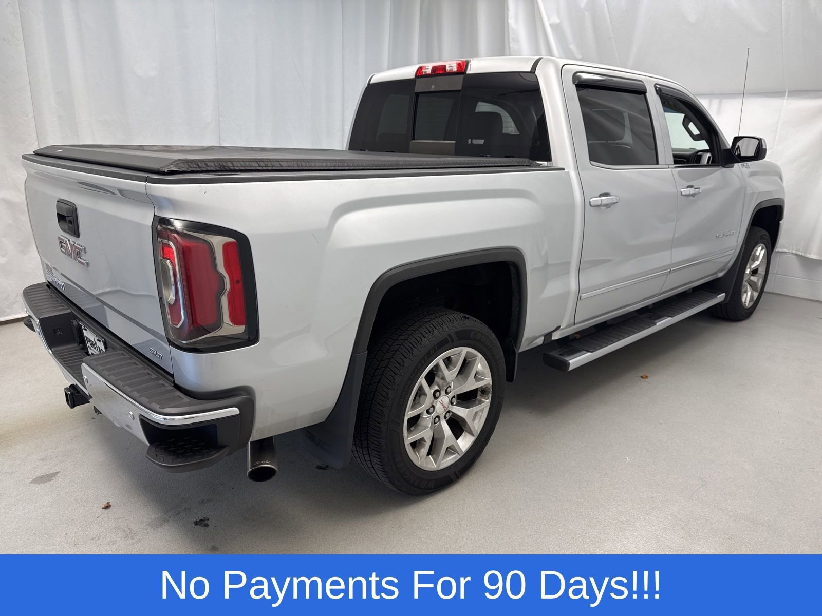Used 2016 GMC Sierra 1500 SLT w/ SLT Premium Package image 2