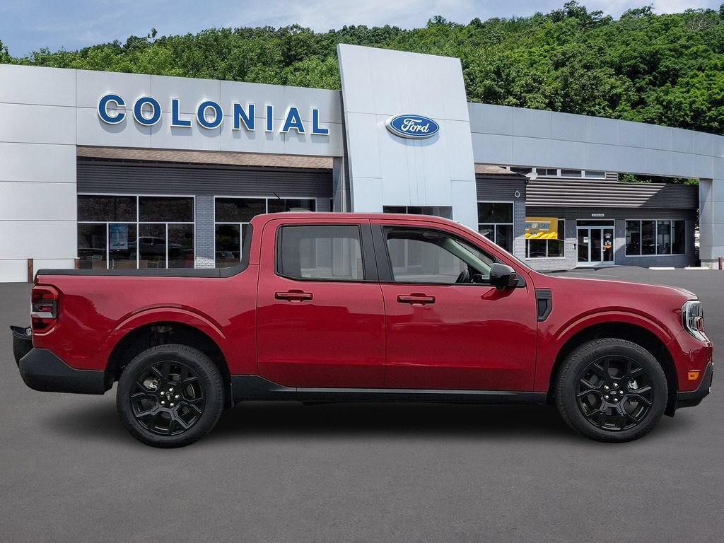 Certified 2025 Ford Maverick Lariat w/ Black Appearance Package AWD/4WD image 7