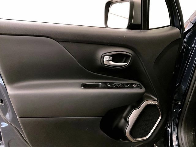 Used 2021 Jeep Renegade Limited AWD/4WD image 22