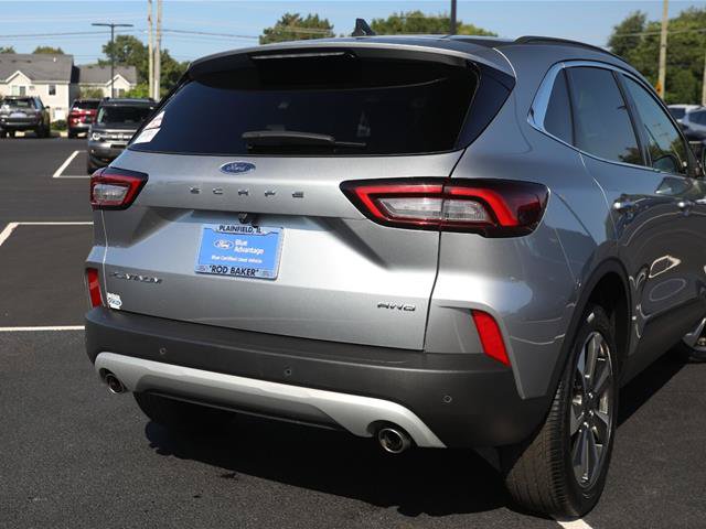 Certified 2024 Ford Escape Platinum AWD/4WD image 13
