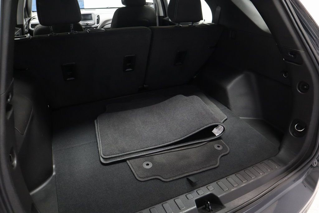 Used 2022 Chevrolet Equinox LS FWD image 15