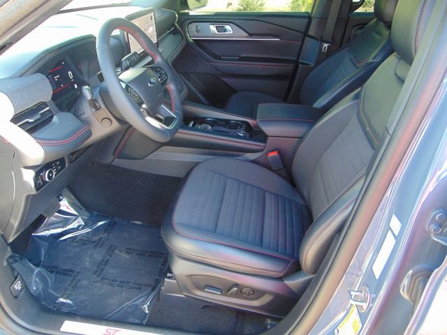 Certified 2025 Ford Explorer ST-Line w/ Premium Package AWD/4WD image 10