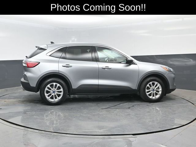 Certified 2022 Ford Escape SE w/ Convenience Package AWD/4WD image 3