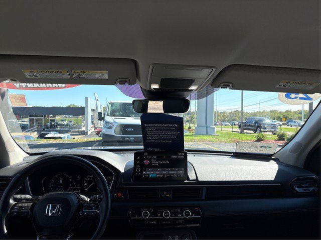 Used 2025 Honda Pilot EX-L image 21