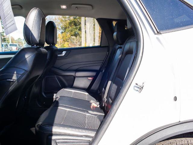 Certified 2022 Ford Escape SEL image 17