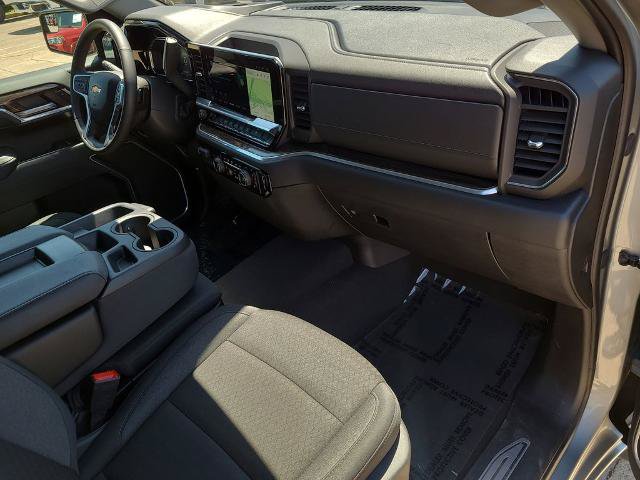 Used 2026 Chevrolet Silverado 1500 LT AWD/4WD image 11