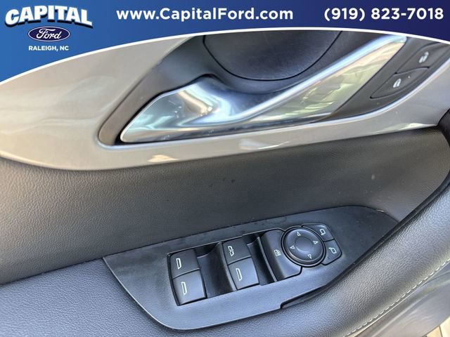 Used 2025 Chevrolet Blazer LT AWD/4WD image 21