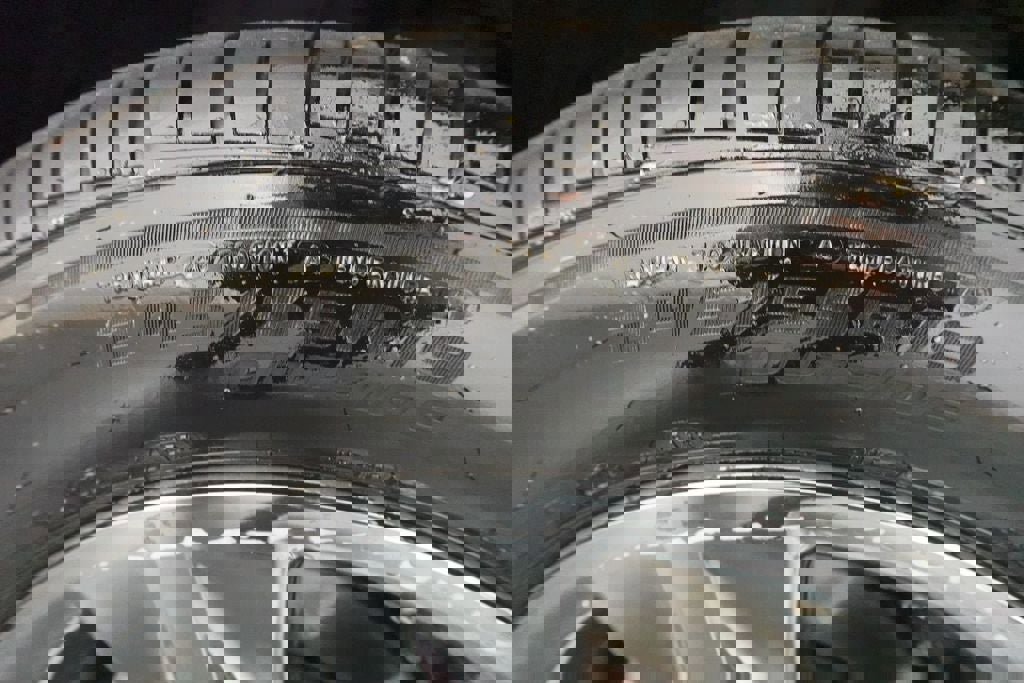 Used 2018 Toyota Highlander Limited Platinum w/ Carpet Mat Package (TMS) image 38