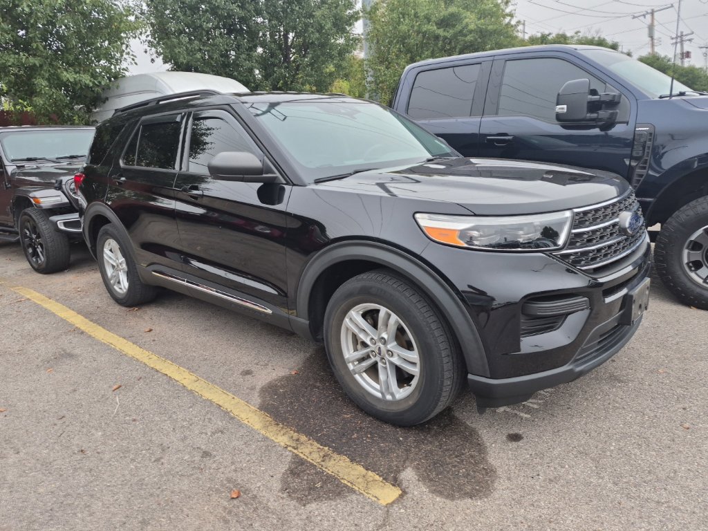 Certified 2022 Ford Explorer XLT RWD image 28