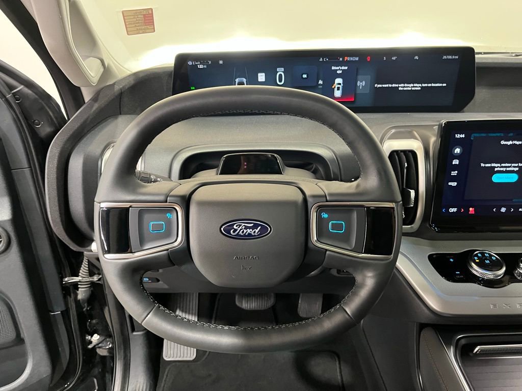 Certified 2025 Ford Expedition Active AWD/4WD image 23