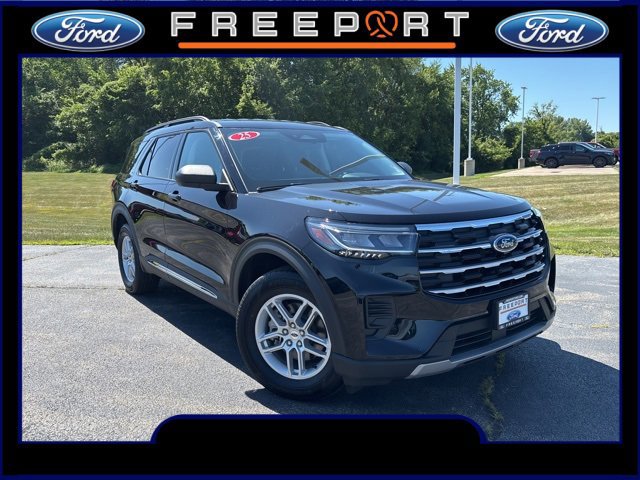 Certified 2025 Ford Explorer Active image 8