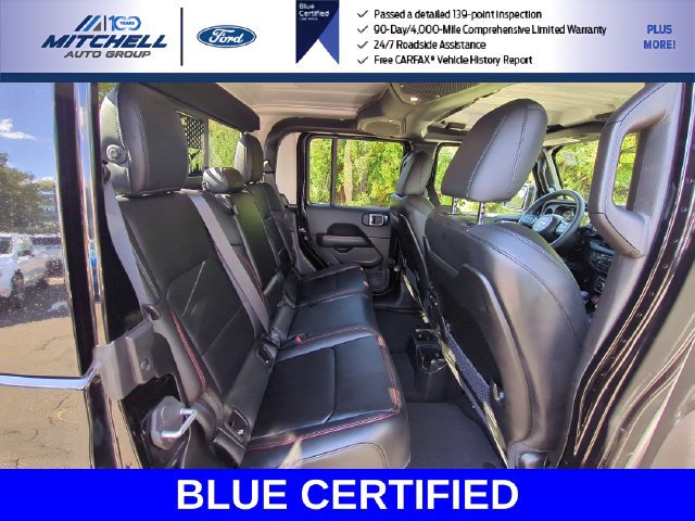 Used 2025 Jeep Gladiator Rubicon w/ Convenience Group AWD/4WD image 31