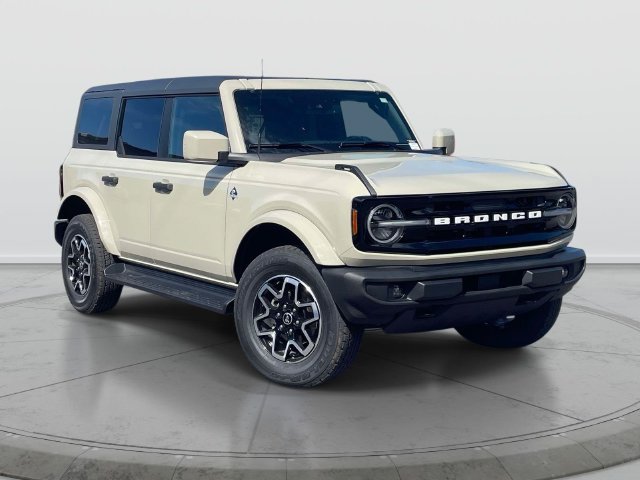 Certified 2026 Ford Bronco Outer Banks