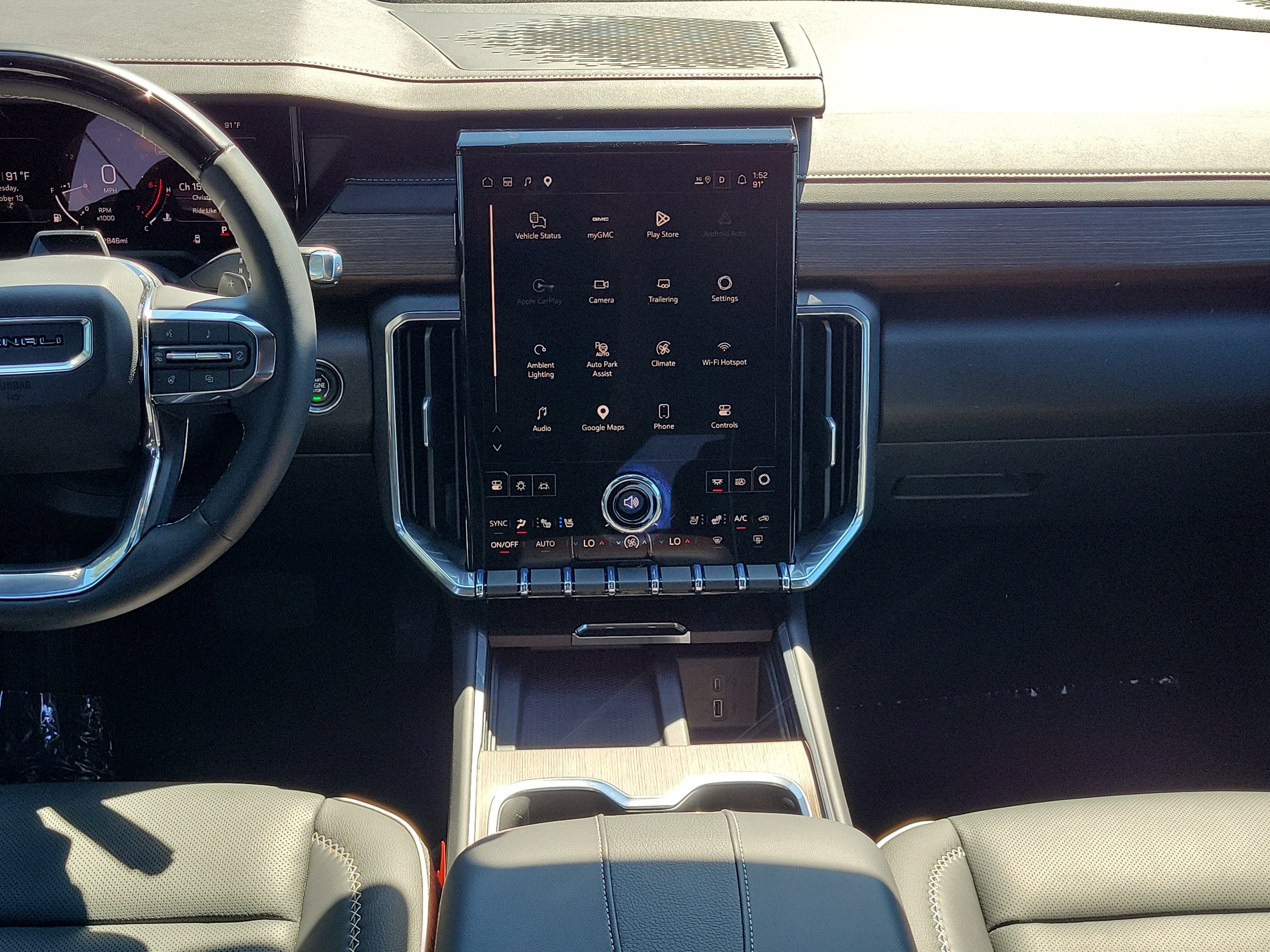 Used 2026 GMC Acadia Denali w/ Super Cruise Package FWD image 16