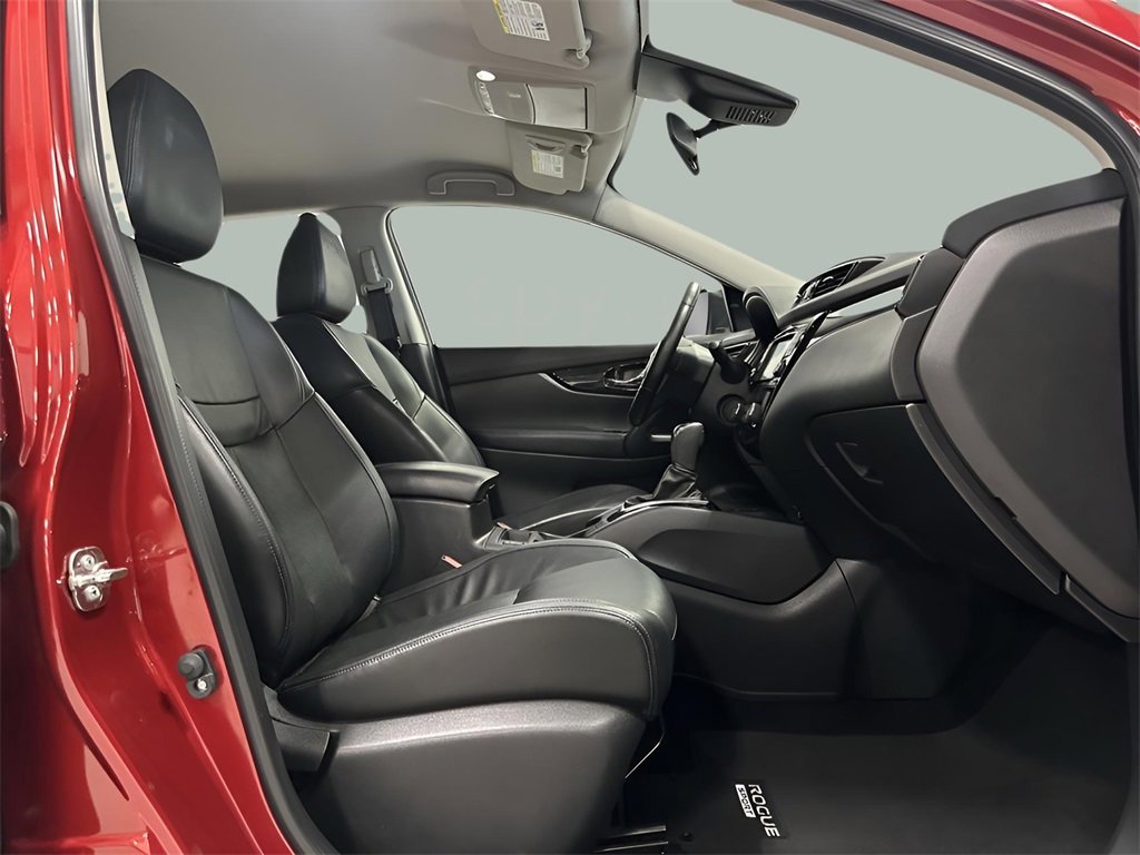 Used 2022 Nissan Rogue Sport SL image 21