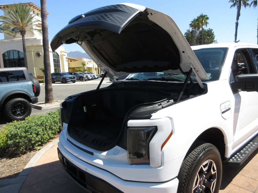 Certified 2023 Ford F150 Lightning XLT AWD/4WD image 28