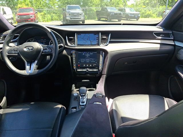 Used 2019 INFINITI QX50 Essential w/ Sensory Package AWD/4WD image 18
