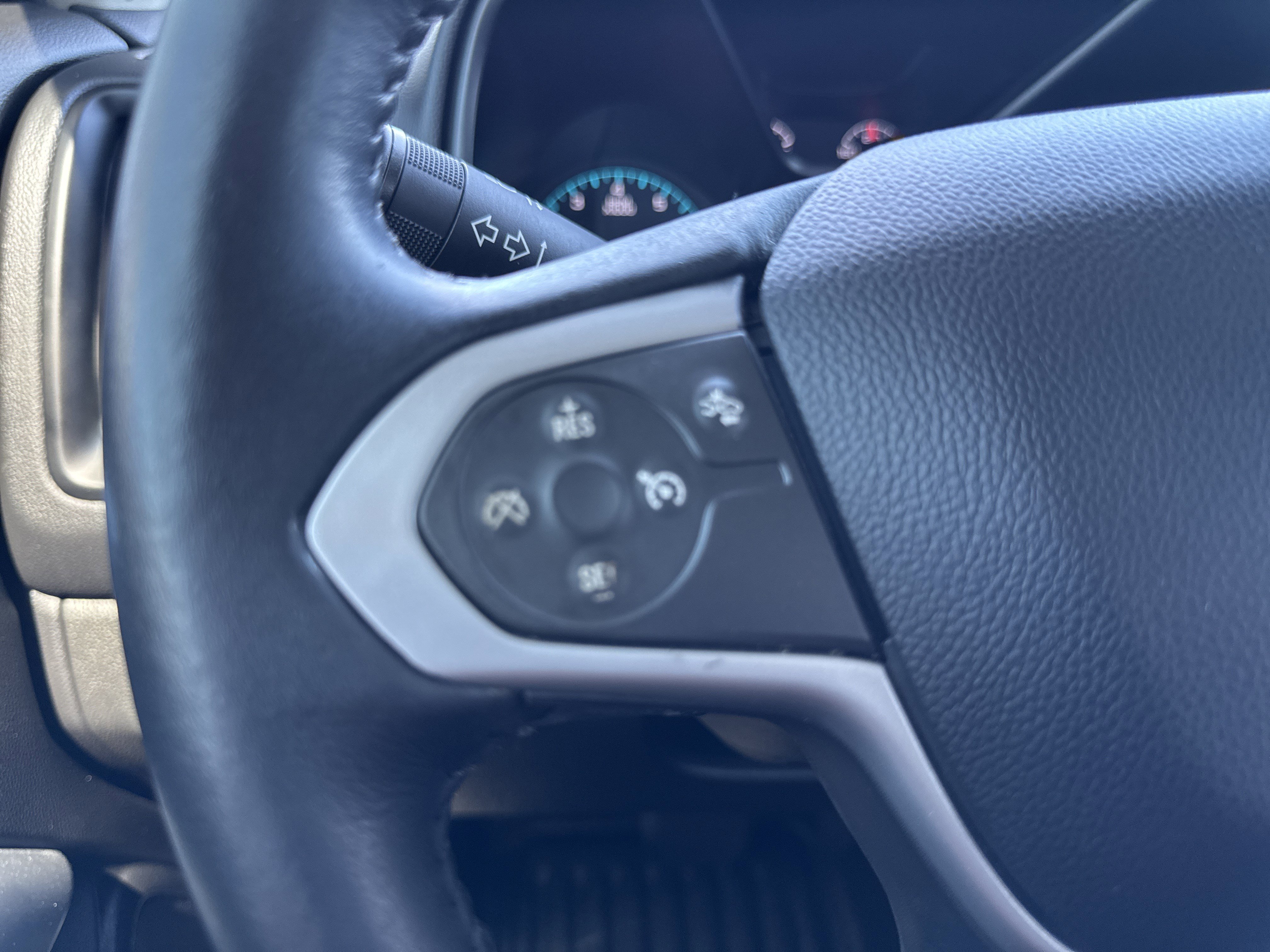 Used 2021 Chevrolet Colorado LT w/ Fleet Safety Package image 27