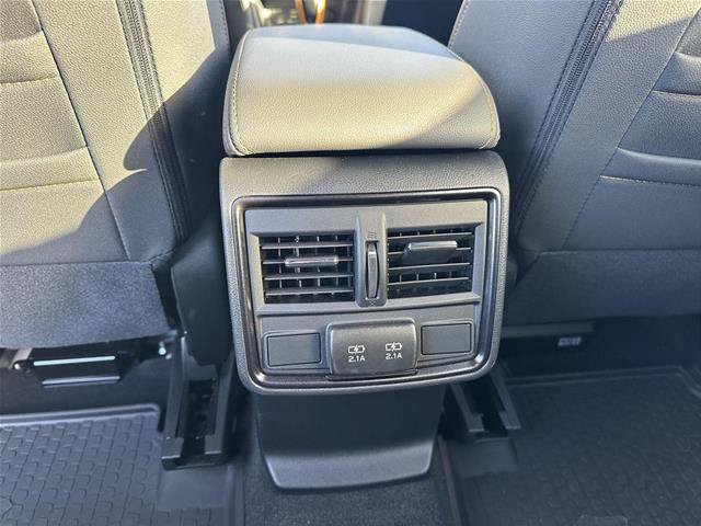 Used 2024 Subaru Forester Wilderness w/ Convenience Package AWD/4WD image 21