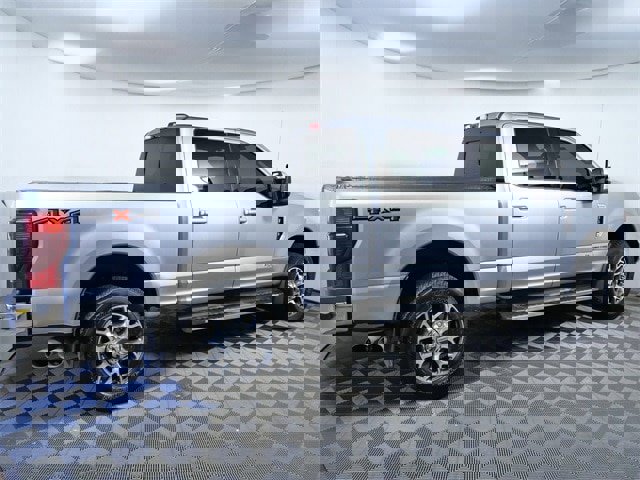 Certified 2021 Ford F350 Lariat w/ Lariat Value Package image 8