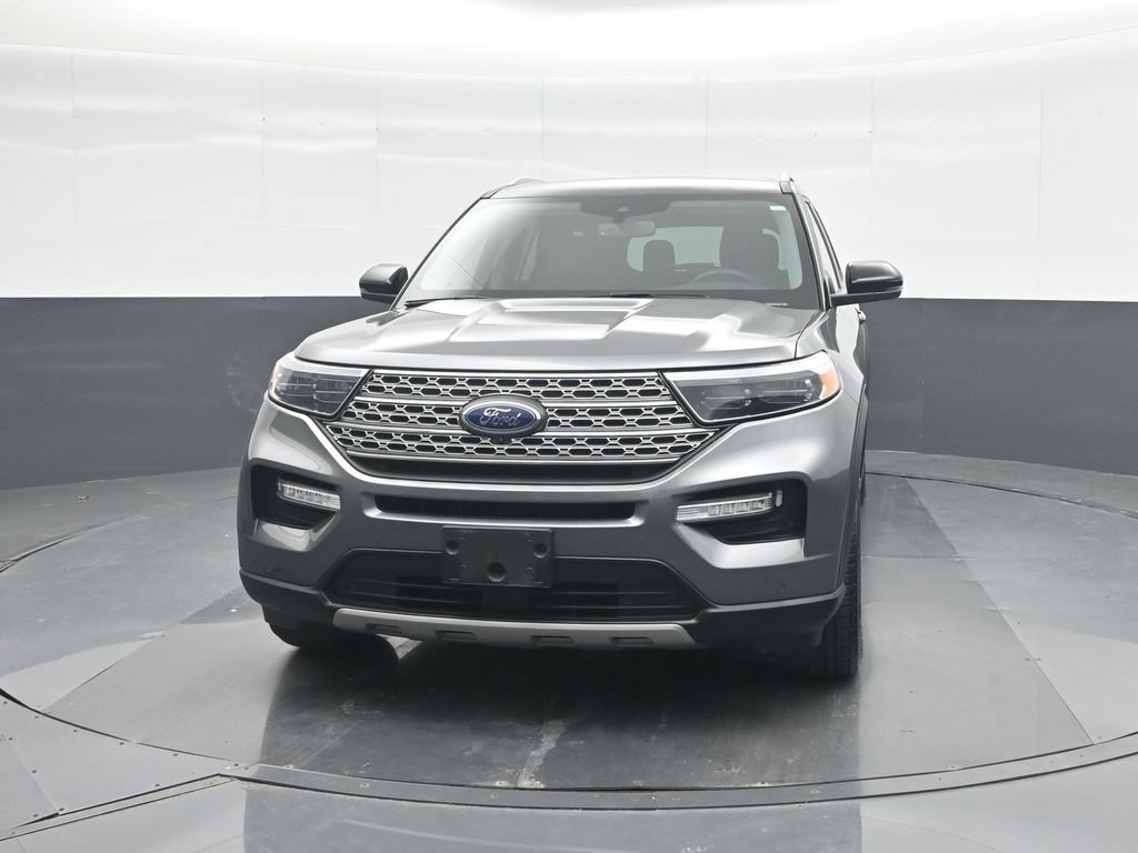 Certified 2022 Ford Explorer Limited w/ Equipment Group 301A RWD image 5