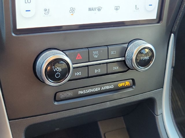 Certified 2024 Ford Edge SEL w/ Convenience Package AWD/4WD image 24