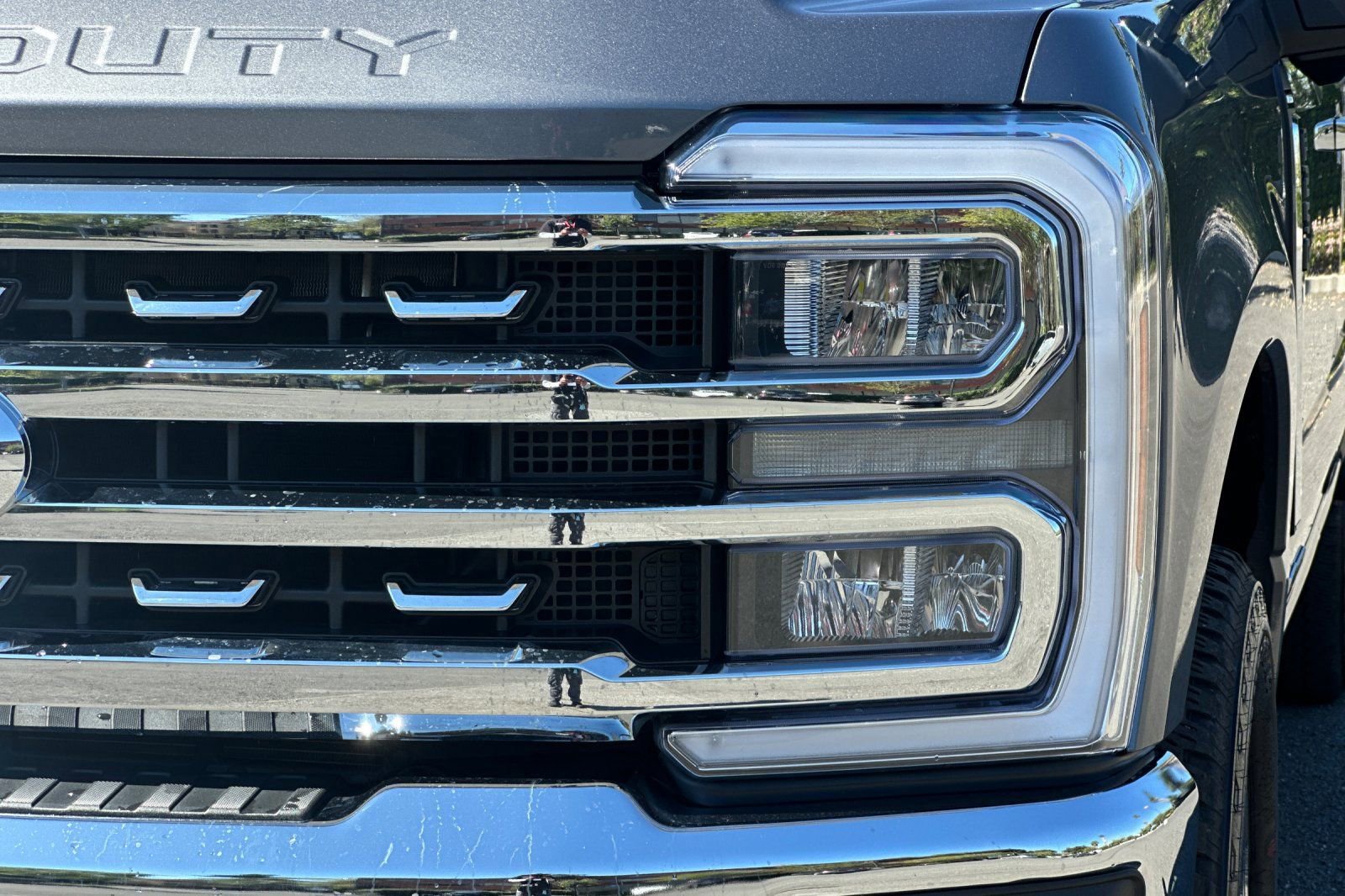 Certified 2024 Ford F250 Lariat w/ Lariat Ultimate Package image 53