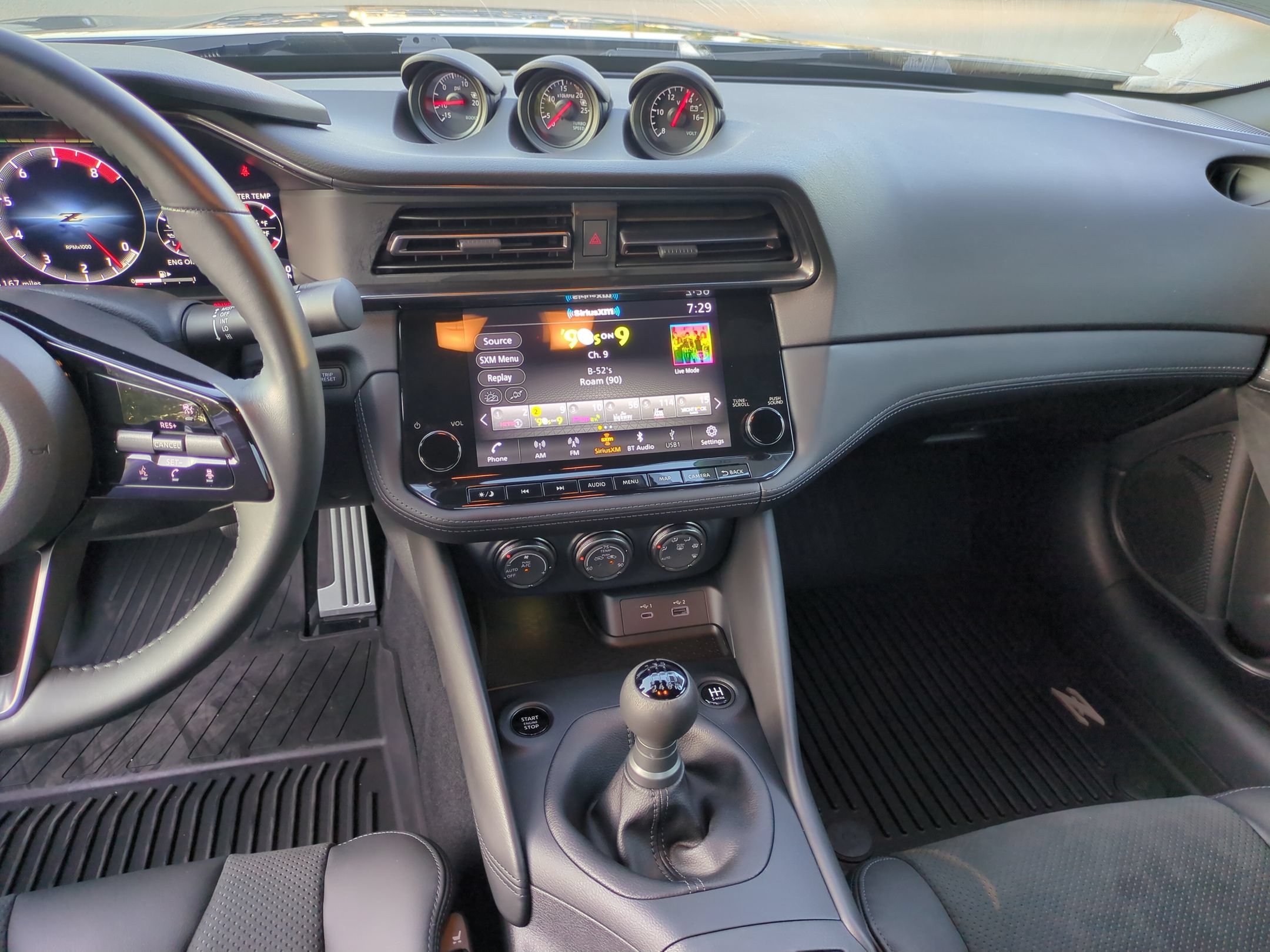 Used 2025 Nissan Z Performance w/ Floor Mat Package RWD image 21