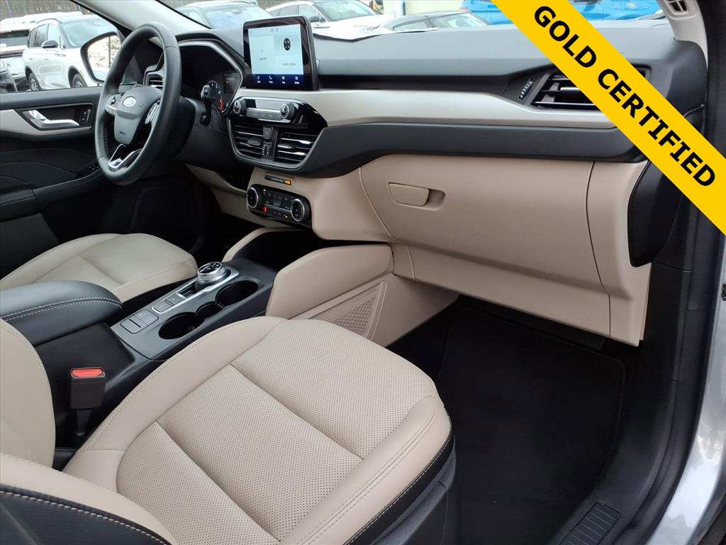 Certified 2022 Ford Escape SEL image 9