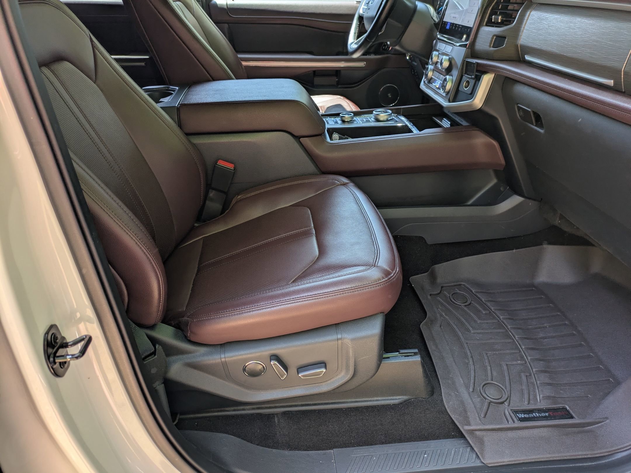 Certified 2022 Ford Expedition Limited AWD/4WD image 41