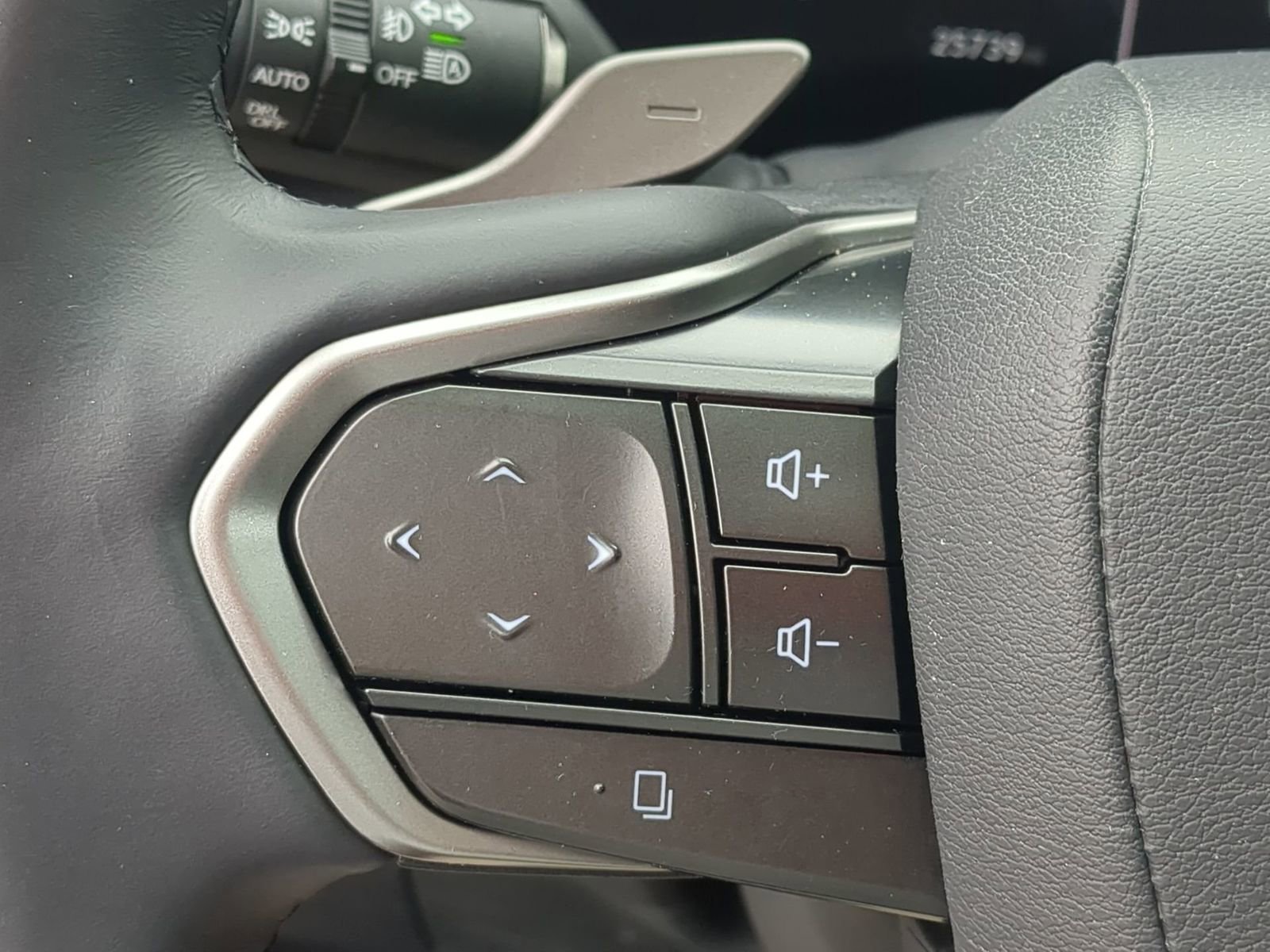 Used 2023 Lexus NX 350h AWD w/ Towing Package (2000 Lbs) image 27