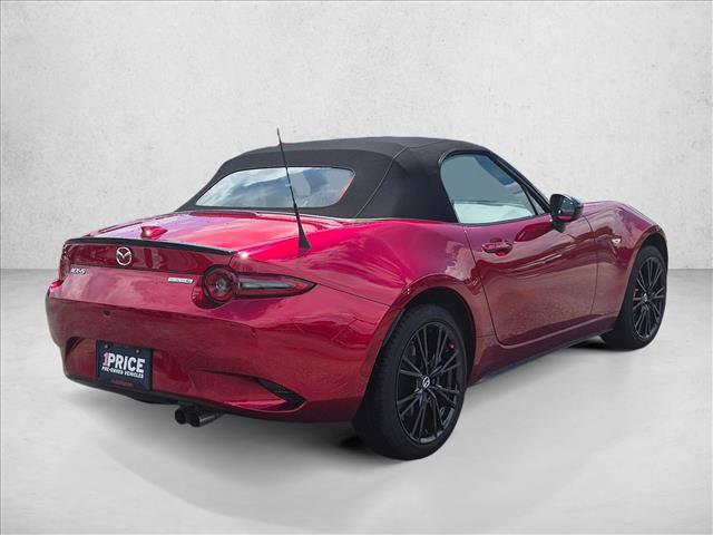 Used 2024 MAZDA MX-5 Miata Club RWD image 5