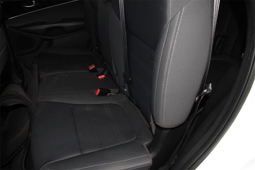 Used 2020 Kia Sorento S image 22