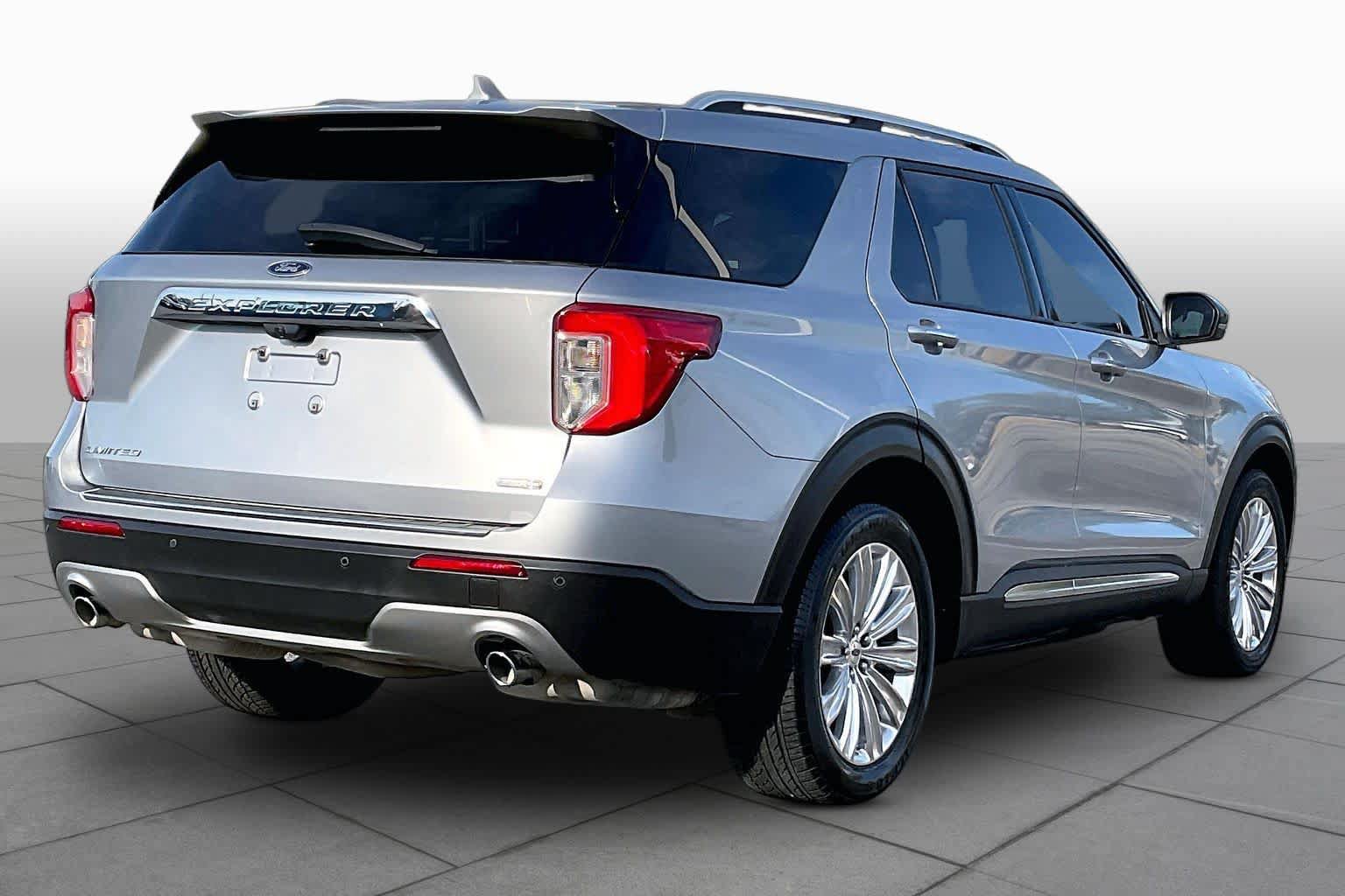 Certified 2020 Ford Explorer Limited AWD/4WD image 13