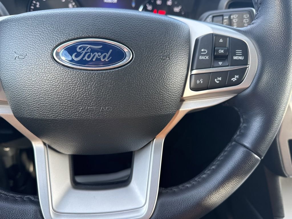 Certified 2022 Ford Explorer XLT image 33
